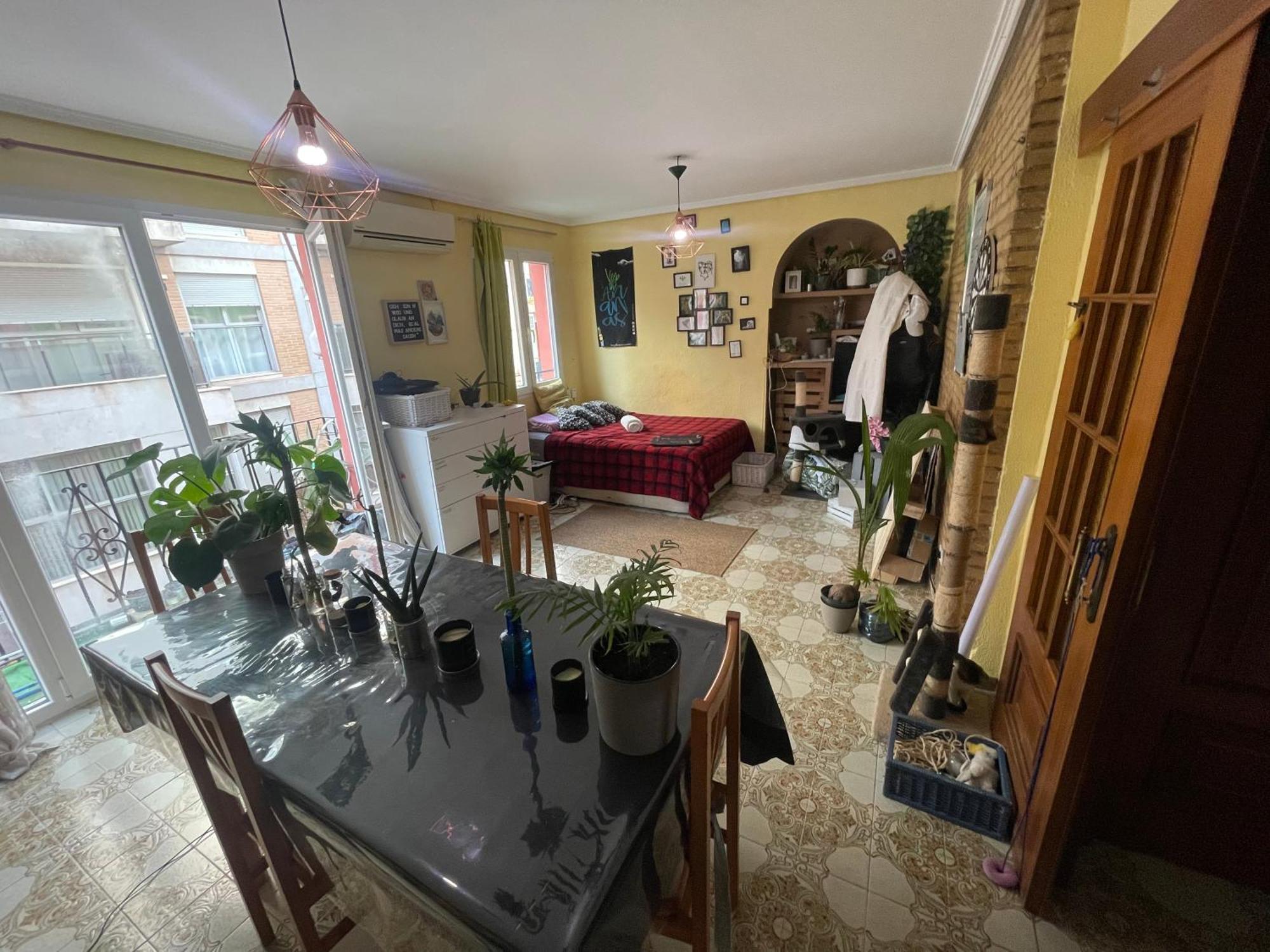 Gemuetliches Zimmer "Gold" Fuer 2 Personen Und Katzenliebhaber Валенсия Экстерьер фото